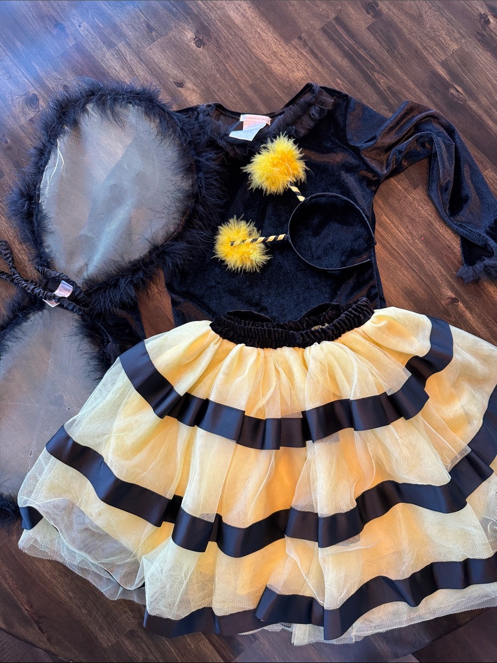 Pottery Barn Kids Bumblebee Costume Girls 7/8 Bee Halloween Costume Set